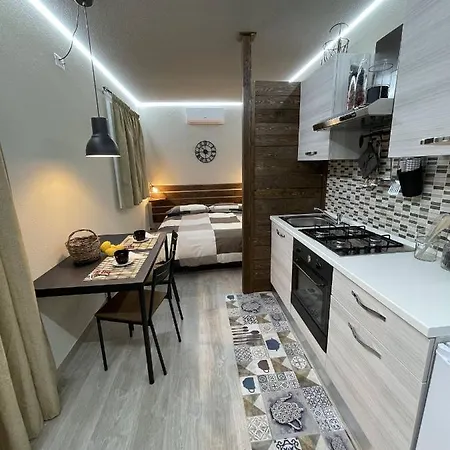 Morus Tiny House Piedimonte Etneo